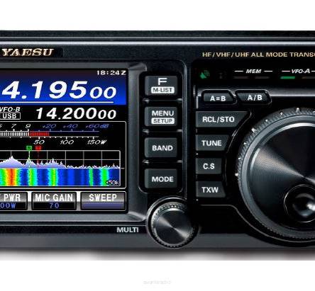 FT-991A Yaesu  gwarancja 3+1,5 roku, oraz dodatkowo w pakiecie otrzymujesz ręczny duobander DB-5 Polmar.