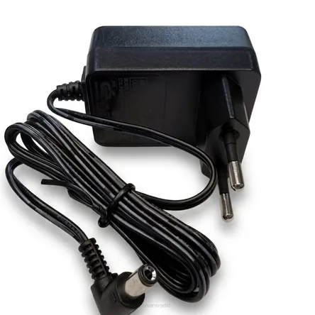 Yaesu SAD-20C – Zasilacz sieciowy / Ładowarka AC